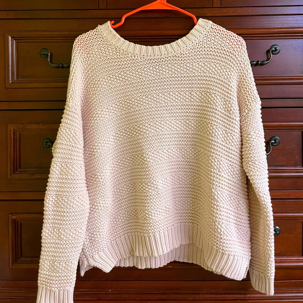 Light pink sweater